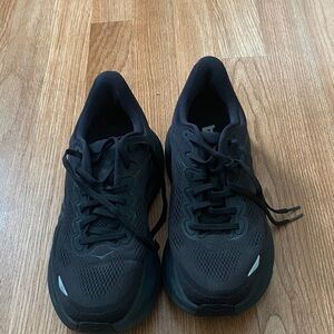 Women’s Black Athletic Shoes